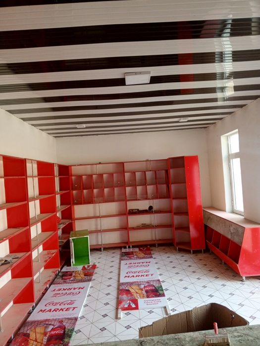 Магазин учун полкалар холати йахши ва йанги халаденик