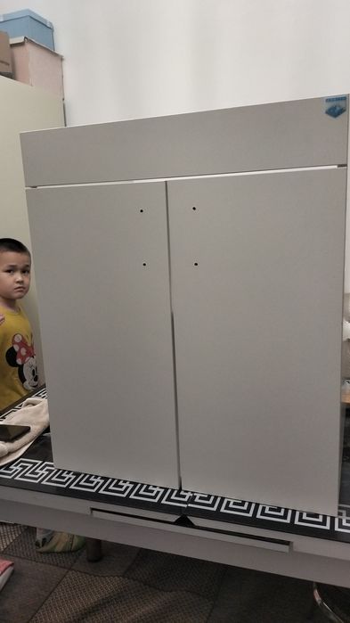 Шкафчик для ванной