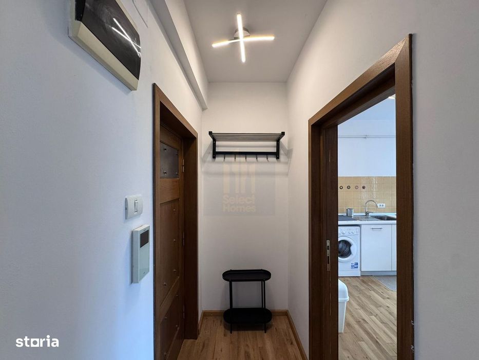 Studio cu dressing de inchiriat *Piata Romana - Dacia*