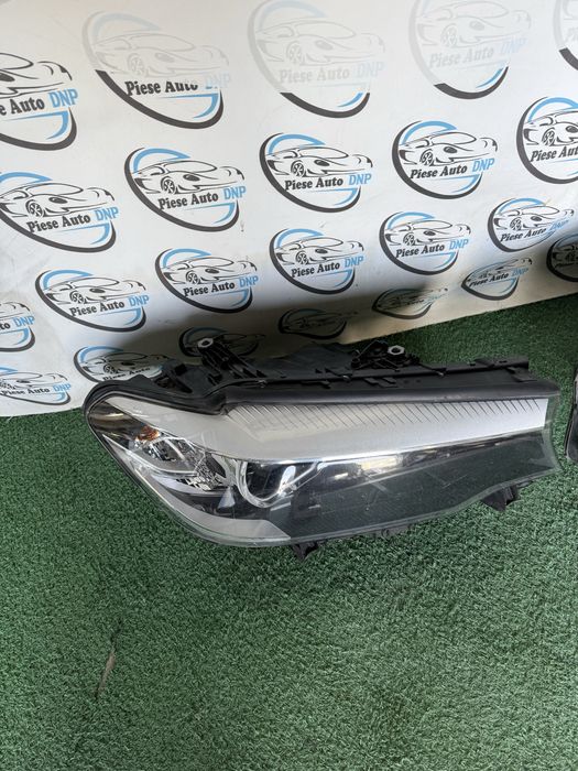 Far stanga dreapta Bmw seria 5 G30 G31 full led complet