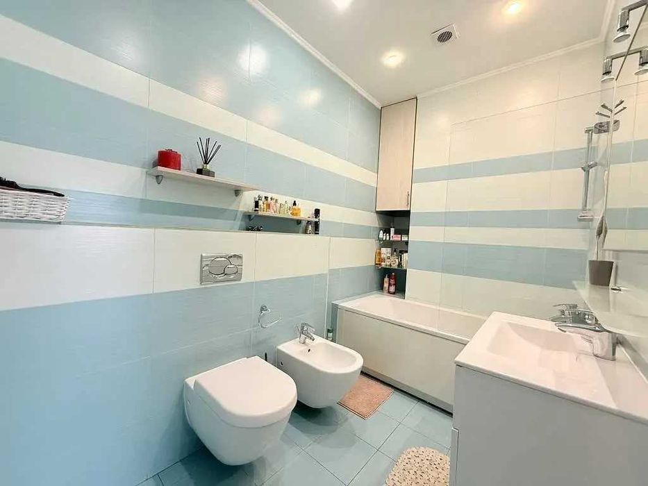 Дава се под наем Двустаен апартамент в София, Център - 65 кв.м за 408 € - Снимка #4