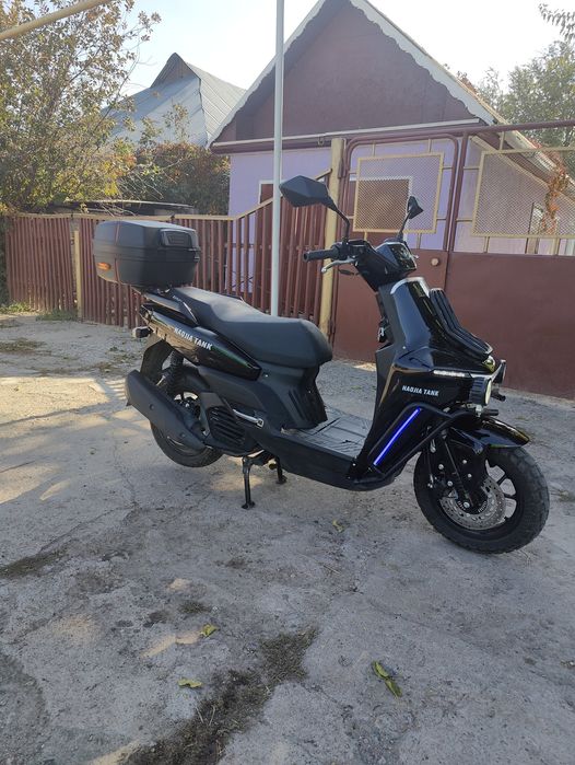 Продам мопед Танк