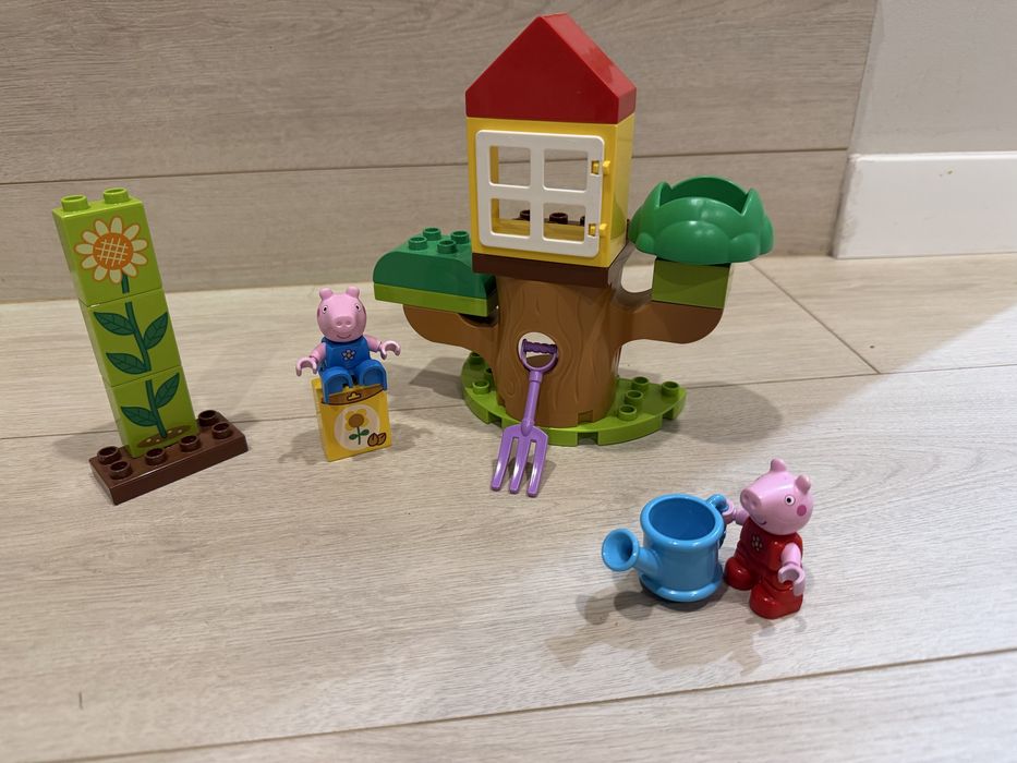 Lego duplo set 10431 - casa din copac Peppa pig