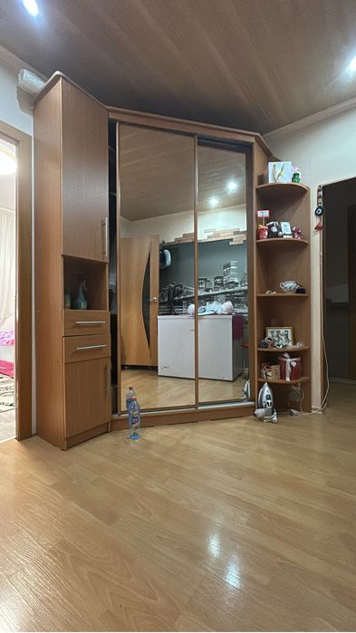 Шкаф в хорршем состоянии