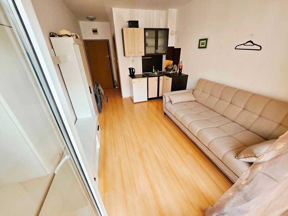 Продава се Едностаен апартамент в к.к. Слънчев бряг - 28 кв.м за 665 €/кв.м - Снимка #2