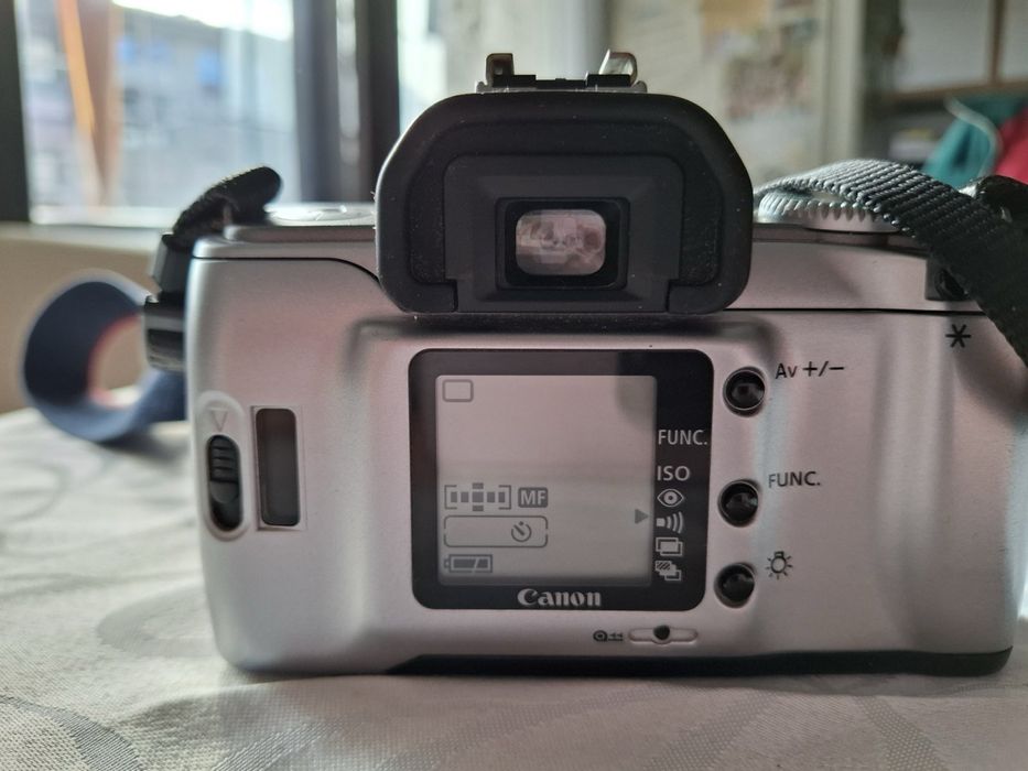 Canon EOS  300v фотоапарат