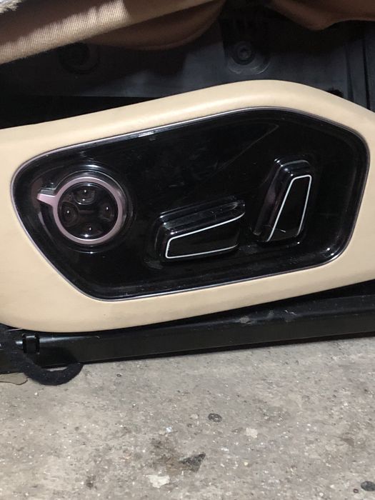 Салон за AUDI S8 D4 Face MATRIX