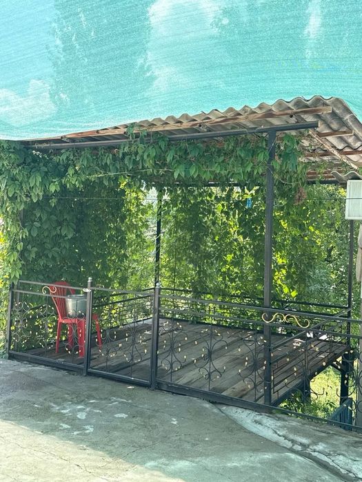 Uchastka hovli uy dacha
