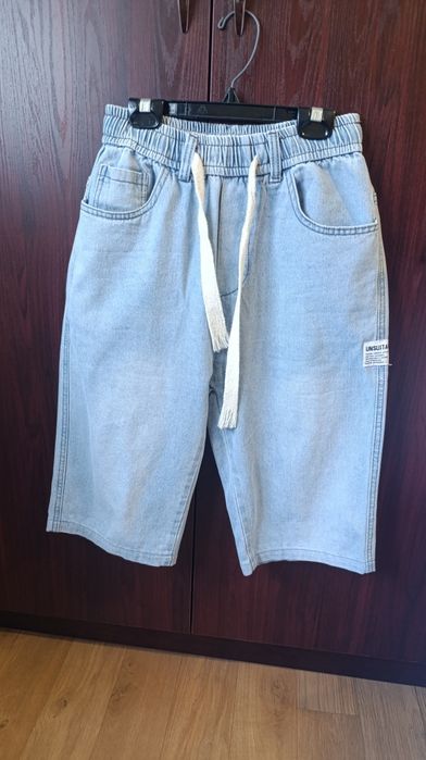 Джинсовые шорты на девочку 10-13 лет