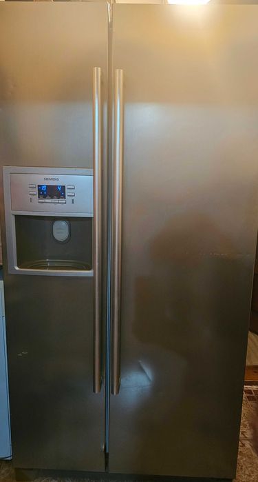 Frigider Siemens Side by side