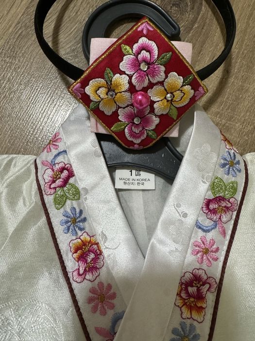 Продам ханбок для девочки