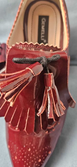 Pantofi Loafers culoare bordo cu ciucure decorativ, piele naturala, 37