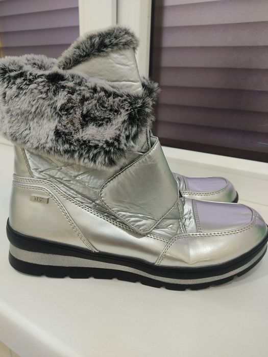 Сапоги зимние новые