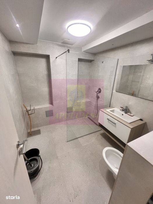 Vanzare apartament 3 camere Decebal, metrou, parking