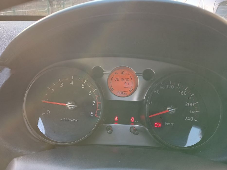 Nissan Qashqai 2007 2x4 2.0 benzina cu GPL
