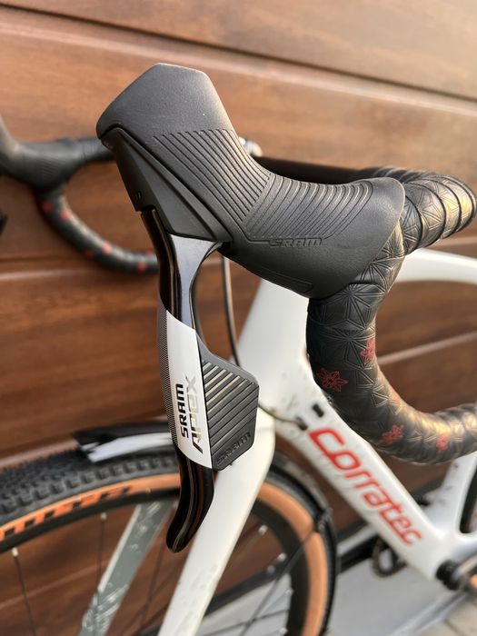 Bicicleta gravel Corratec Allroad C1 Carbon Sram AXS powermeter, acte!