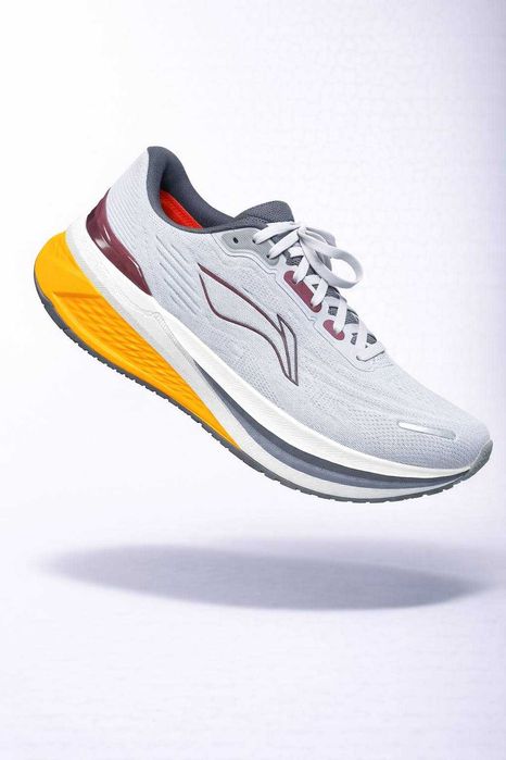 Кроссовки Li-Ning Minepair, размеры от 40 до 45.