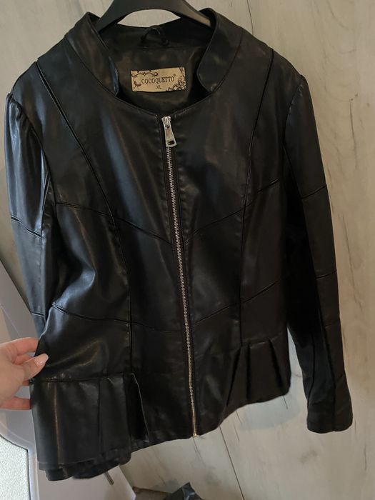 Дамско кожено яке