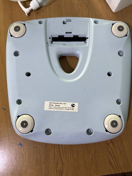 напольные электронные весы Tefal модели Sensitive Computer