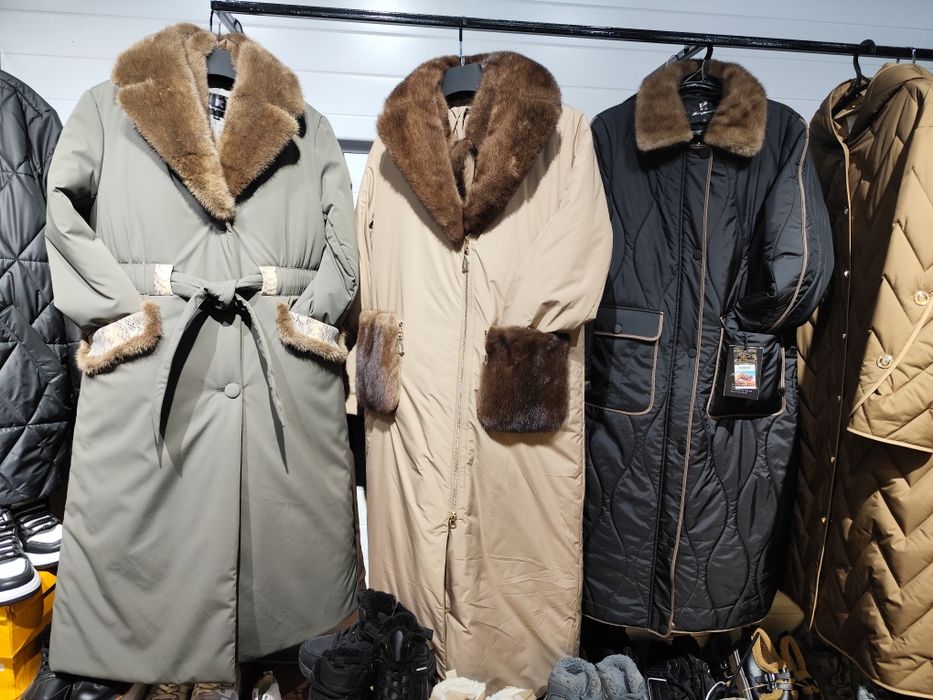 Верхняя женская одежда