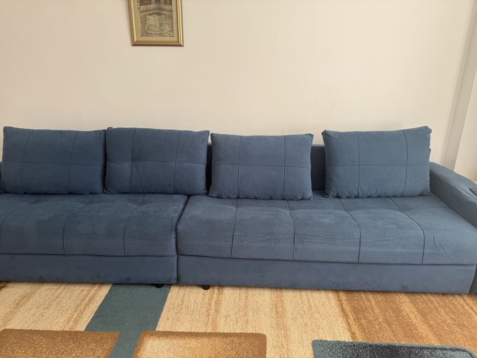 Продается Диван 4 метровый