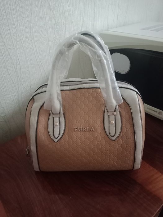 Продам сумку женскую