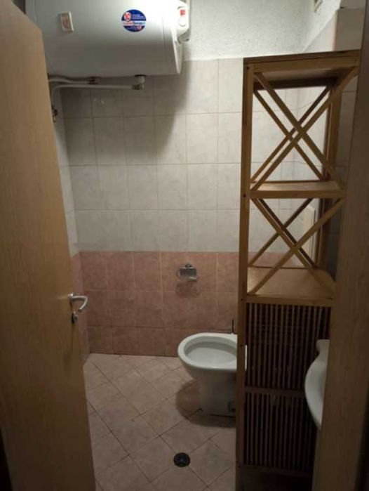 Дава се под наем Тристаен апартамент в София, Красно село - 95 кв.м за 846.6 € - Снимка #8