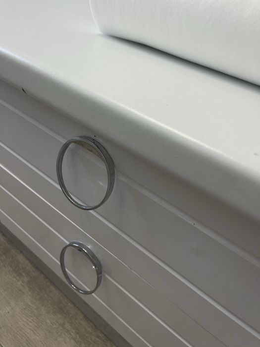 Продам тумбу мдф 25000