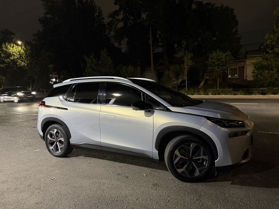 Gac AION v plus 2022