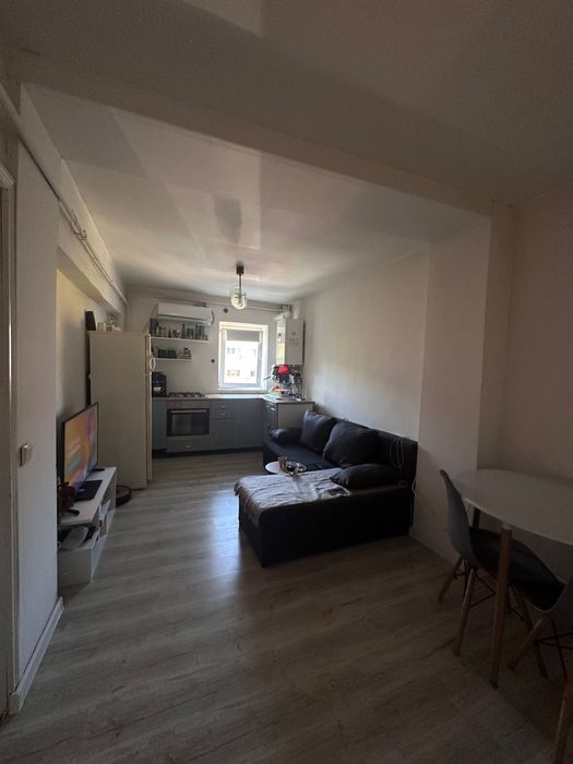 1 Mai Apartament 2 cam decomandat vis a vis Parcul Nicolae Romanescu