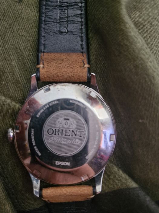 vind ceas orient automat nou