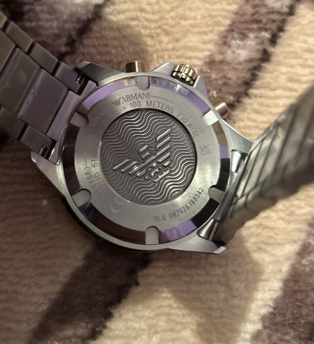 Emporio Armani 100M/330FT solar