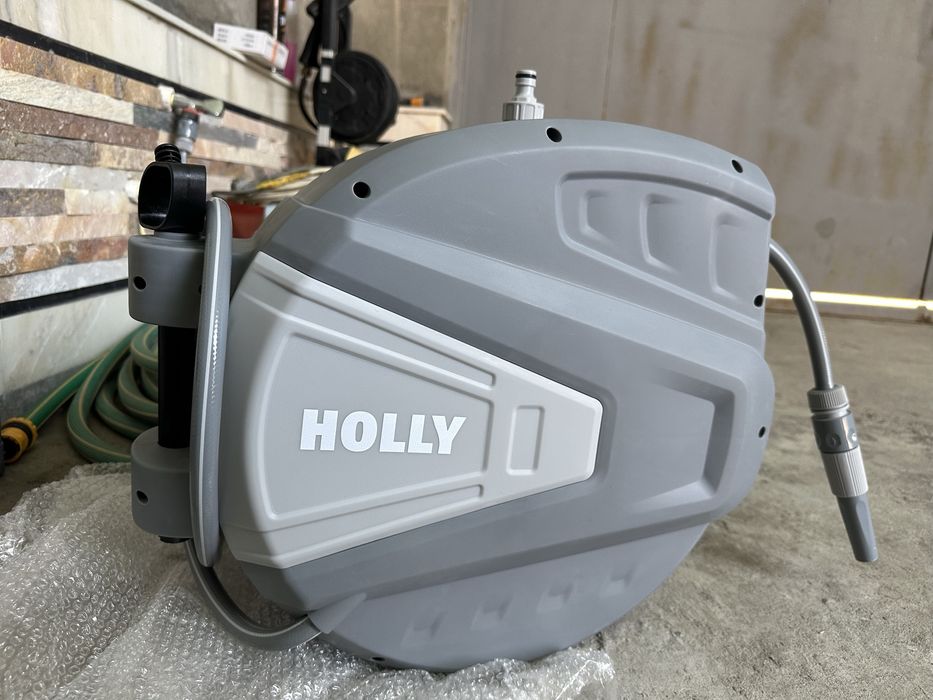 Катушка для шлангов настенная автоматическая