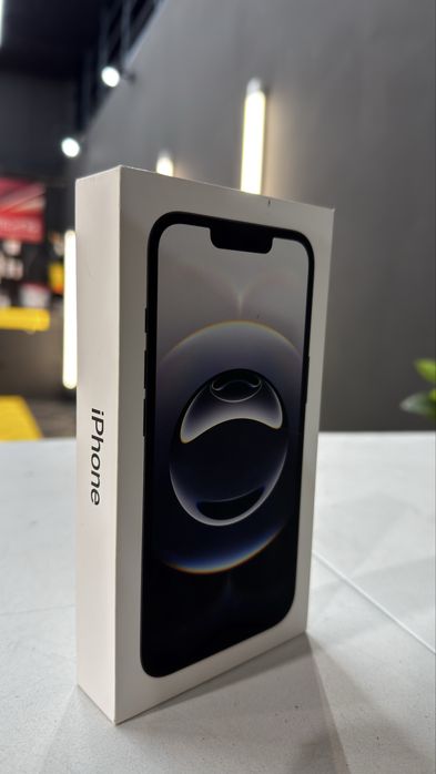 Чисто нов iphone 16e 128GB
