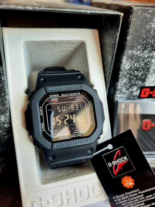 Casio G Shock gw m5610u  Solar