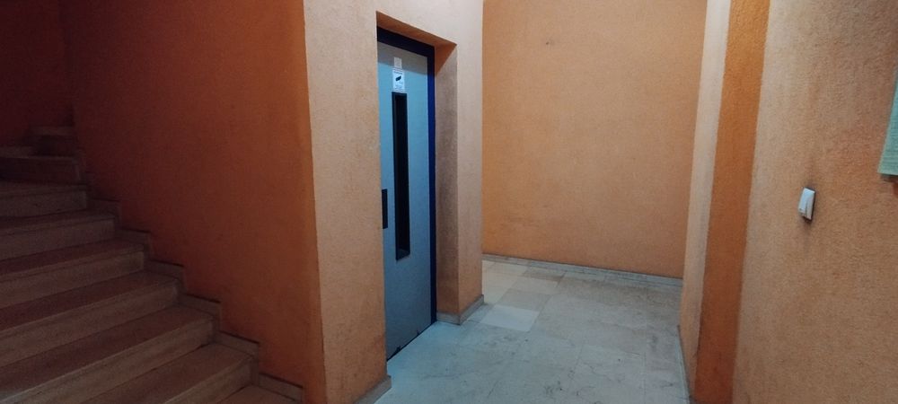 Продава се Двустаен апартамент в София, Лагера - 65 кв.м за 3537 €/кв.м - Снимка #12