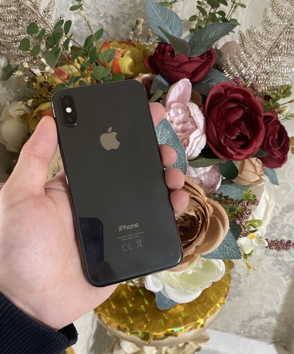 Продам телефон Айфон XS