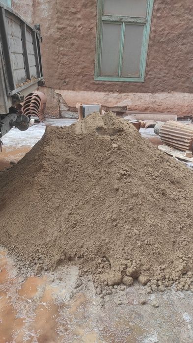 Песок для стяжки речной