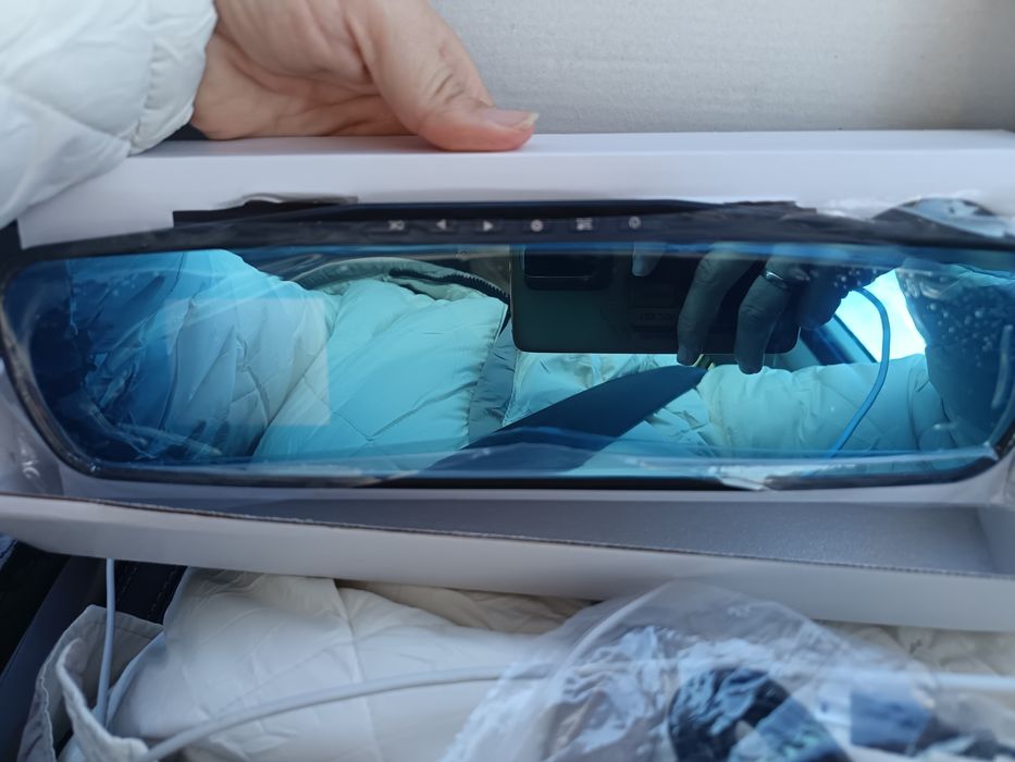 Продаётся новый видеорегистраторы 2шт