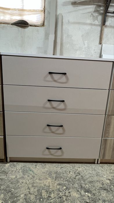 Продам комод, размеры - В 91, Ш 80, Г - 45