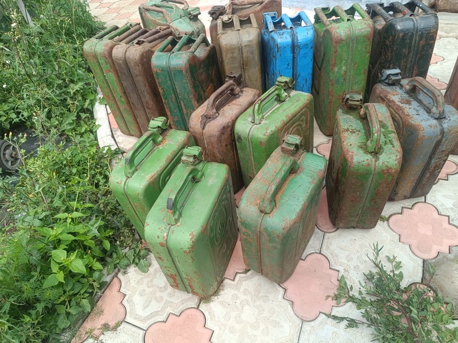 Канистры металлические