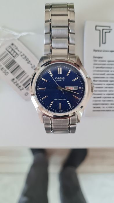 Наручные часы Casio