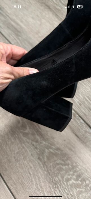 Pantofi piele naturala toc mediu 39