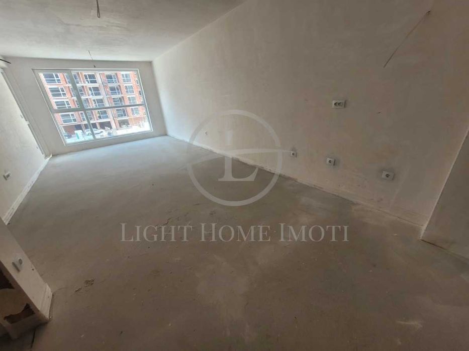 Продава се Двустаен апартамент в Пловдив, Кючук Париж - 76 кв.м за 725 €/кв.м - Снимка #2