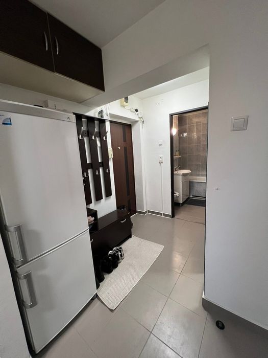 Caut colega de apartament/Dau in chirie o cameră