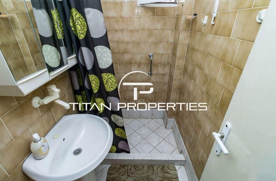 Дава се под наем Тристаен апартамент в Варна, Спортна зала - 90 кв.м за 562 € - Снимка #8