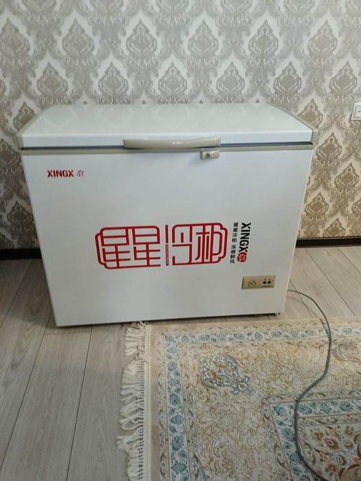 Морозильник на продажу