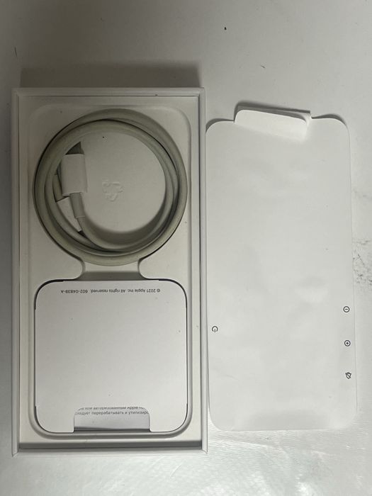 Iphone 13 mini в полном комплекте/обмен