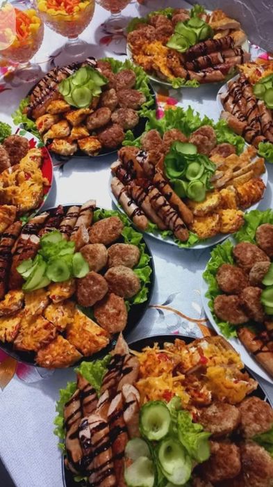 Услуги  повара :