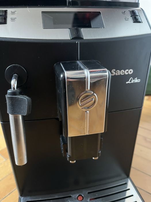 Aparat cafea saeco in stare buna